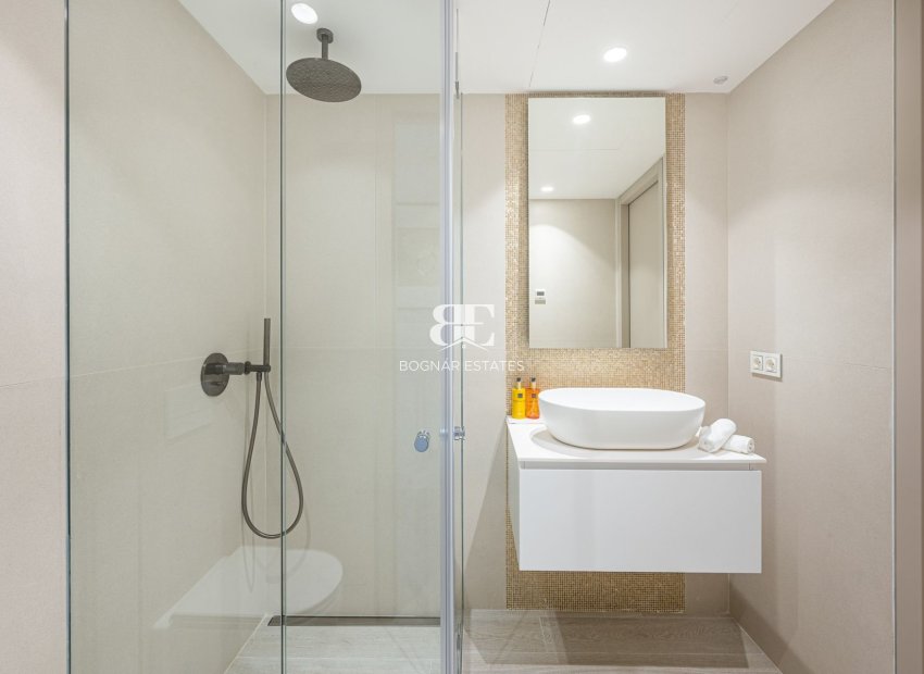 Resale - apartment -
Marbella - Golden Mile