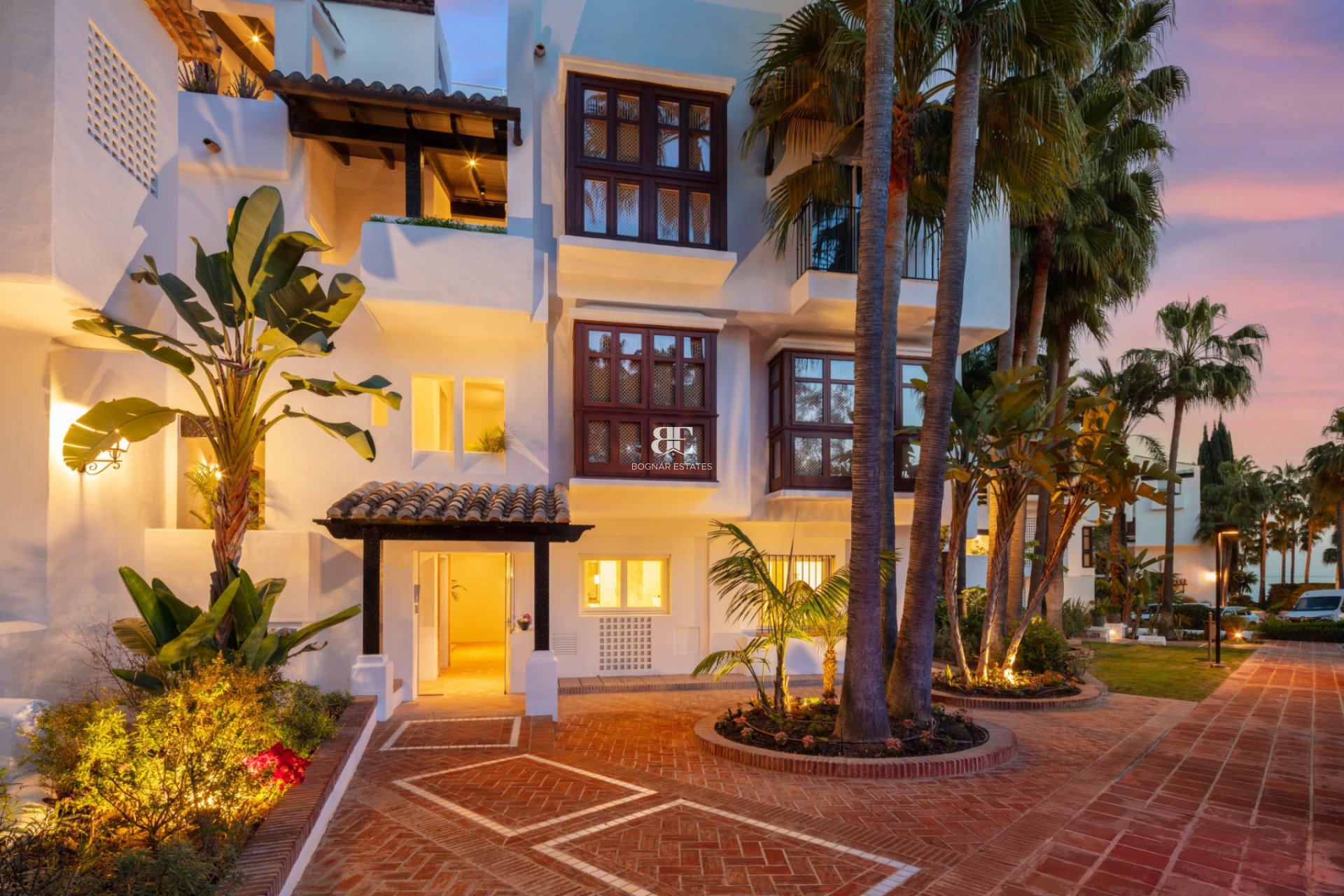 Resale - apartment -
Marbella - Golden Mile
