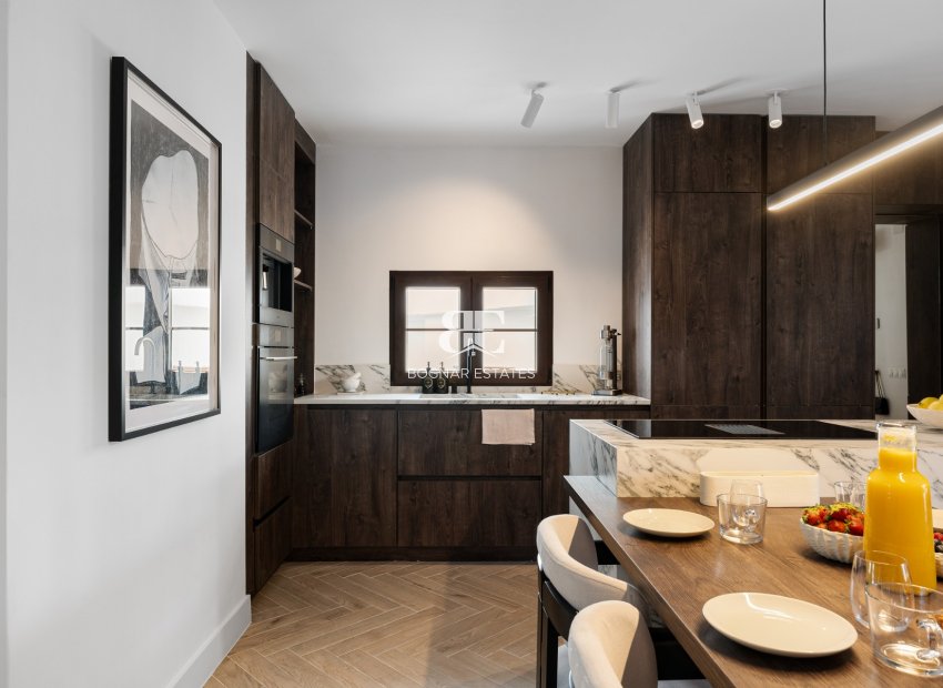 Resale - apartment -
Marbella - Golden Mile