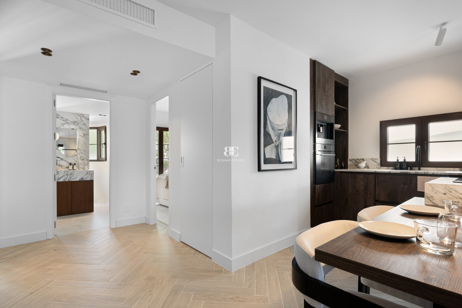 Resale - apartment -
Marbella - Golden Mile