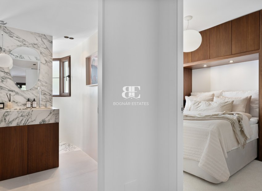 Resale - apartment -
Marbella - Golden Mile