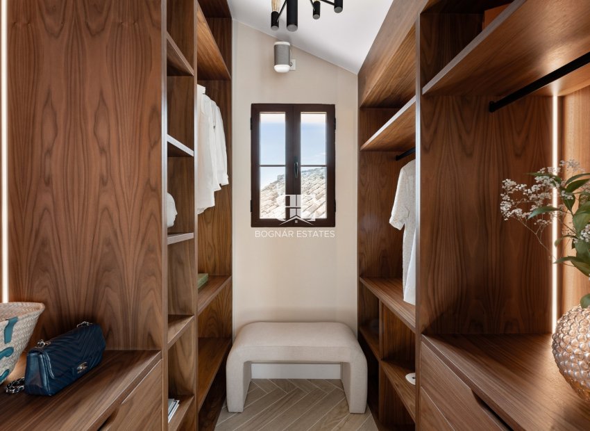 Resale - apartment -
Marbella - Golden Mile