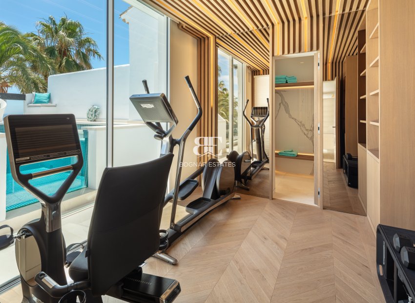 Resale - apartment -
Marbella - Golden Mile