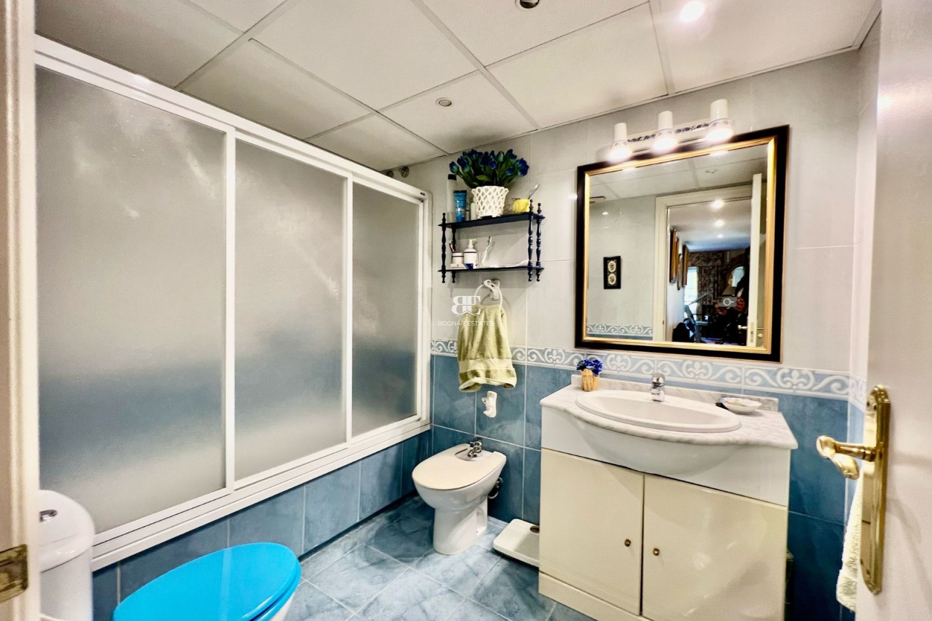 Resale - apartment -
Marbella - Guadalmina Alta