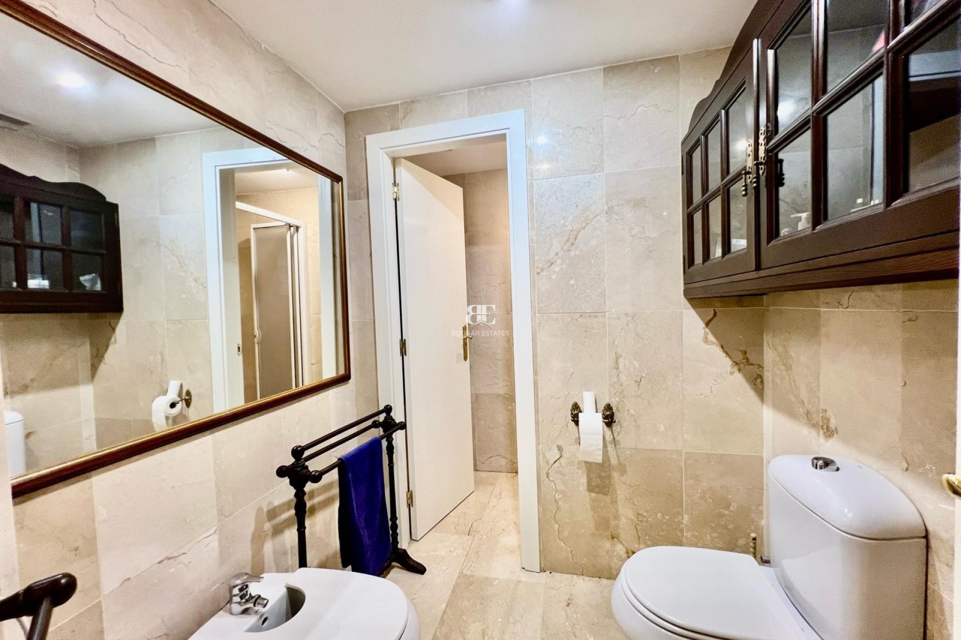 Resale - apartment -
Marbella - Guadalmina Alta