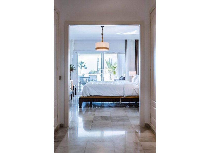 Resale - apartment -
Marbella - Los Monteros