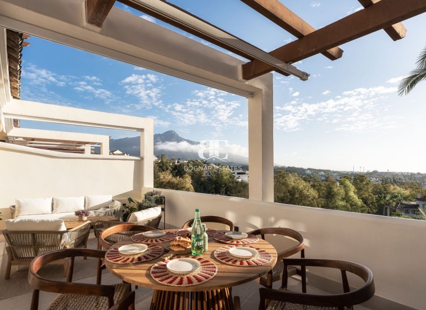 Resale - apartment -
Marbella - Nueva Andalucía