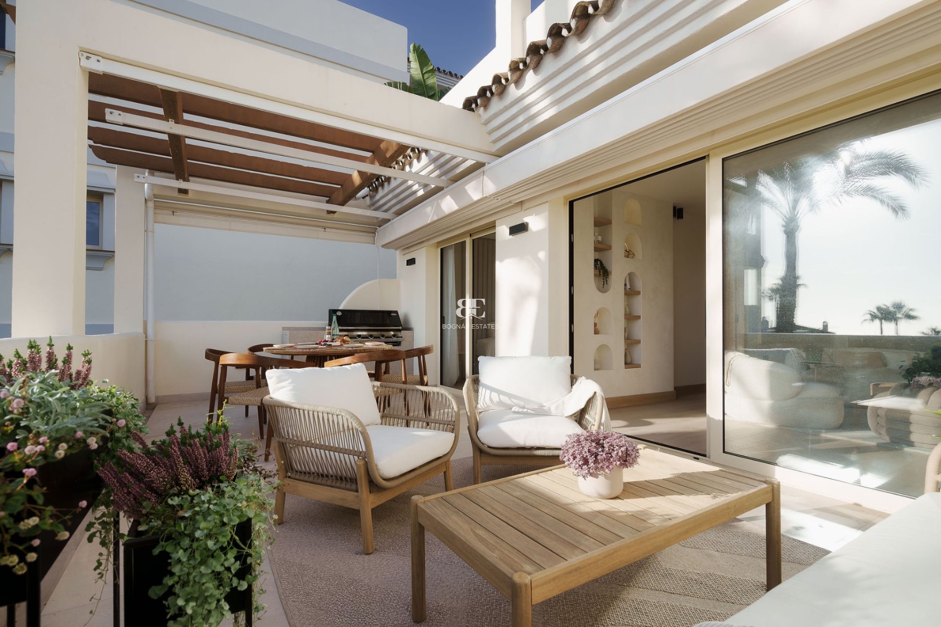 Resale - apartment -
Marbella - Nueva Andalucía