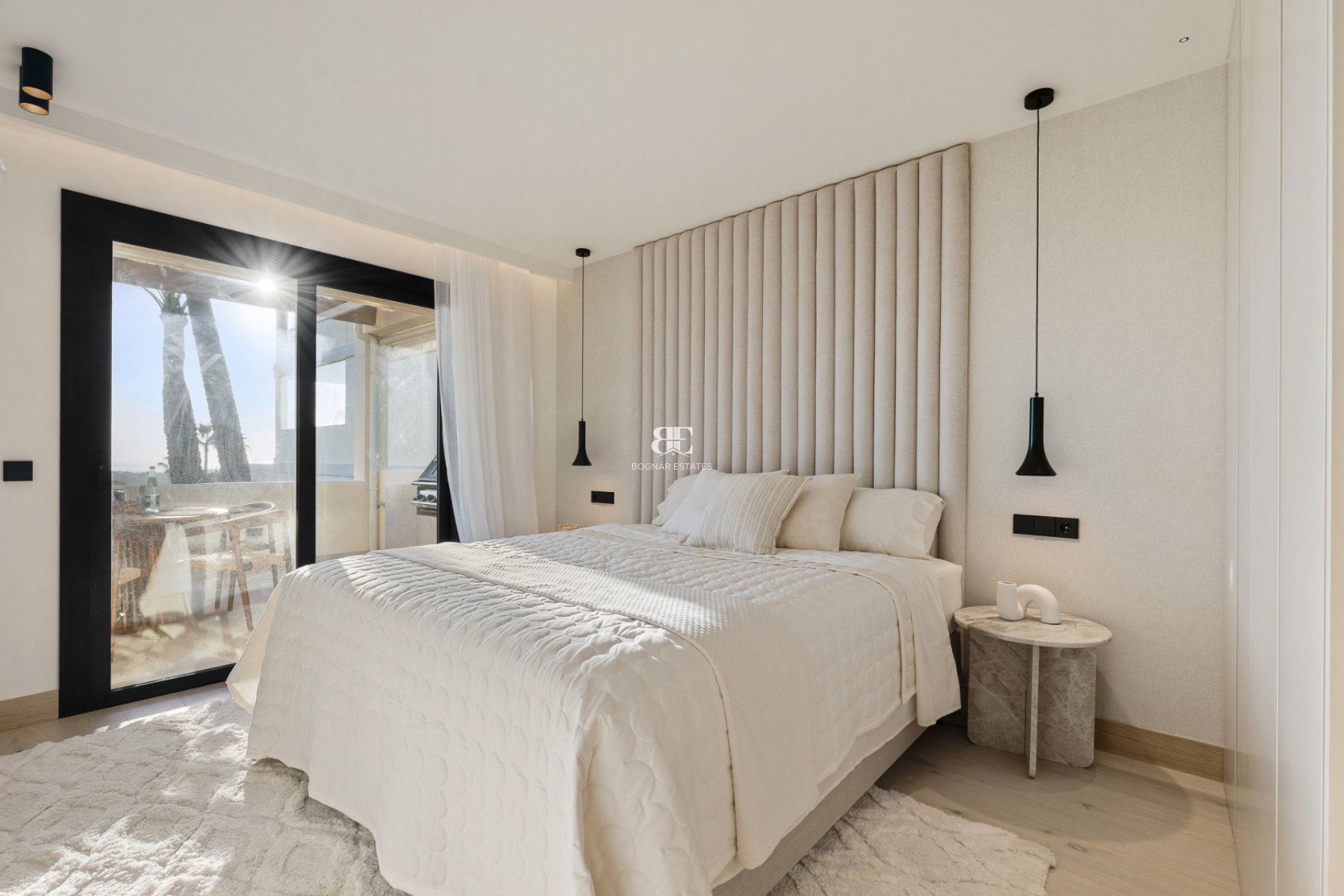 Resale - apartment -
Marbella - Nueva Andalucía