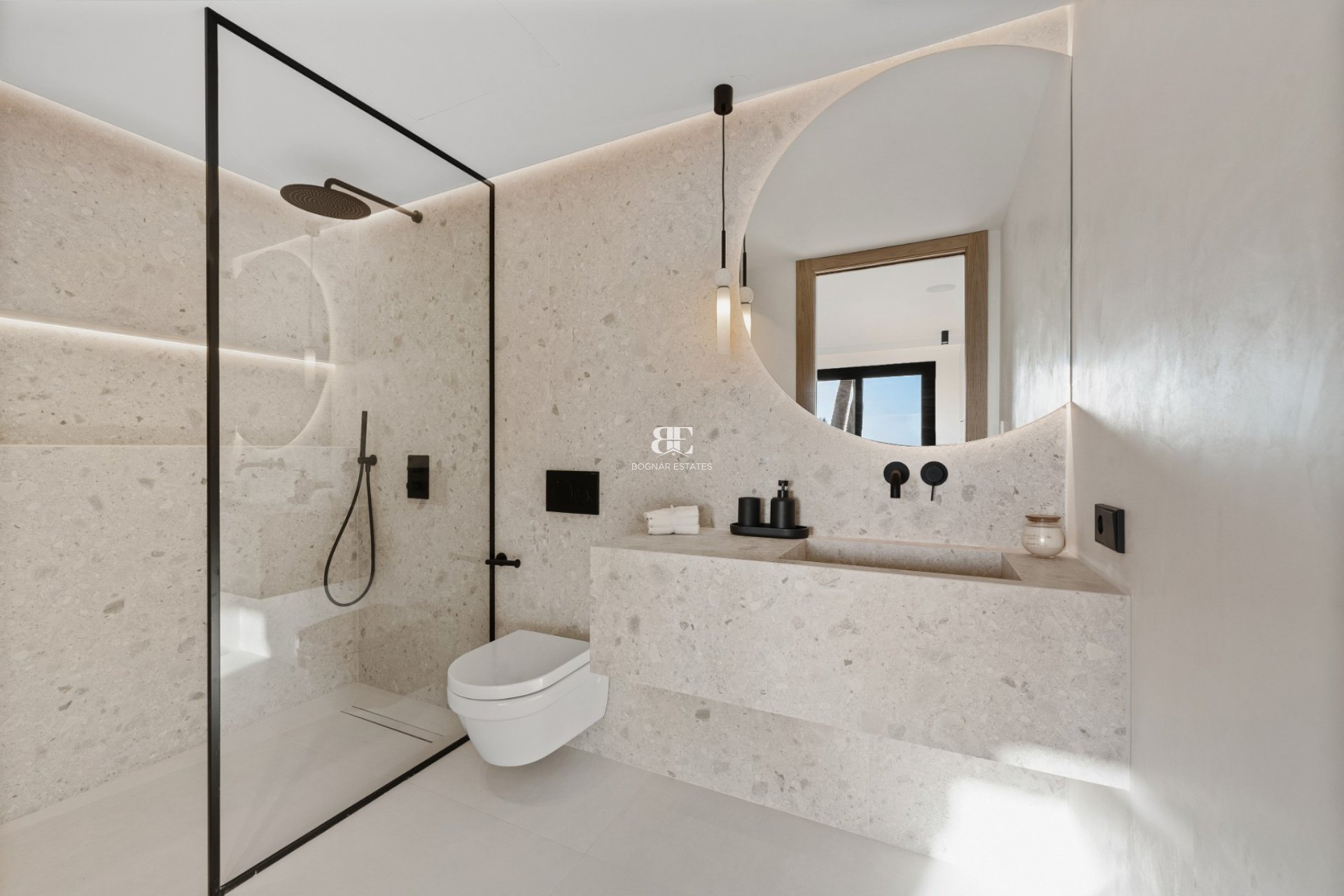 Resale - apartment -
Marbella - Nueva Andalucía