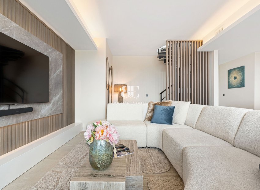 Resale - apartment -
Marbella - Nueva Andalucía