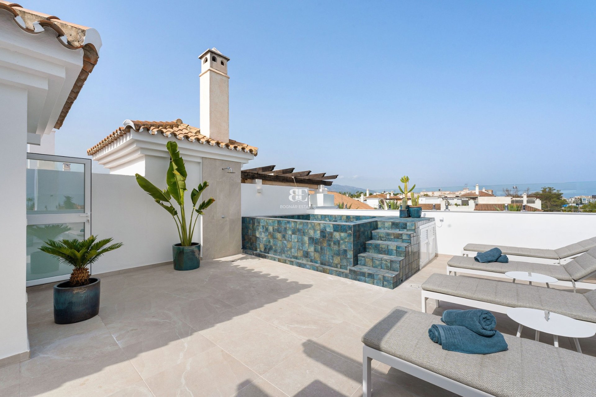 Resale - apartment -
Marbella - Nueva Andalucía