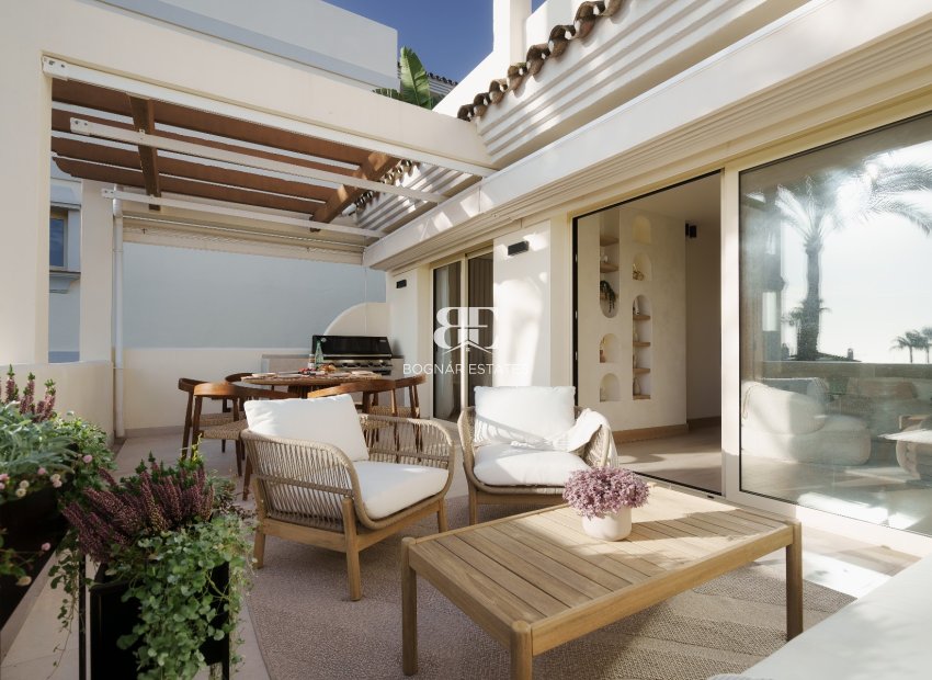 Resale - apartment -
Marbella - Nueva Andalucía