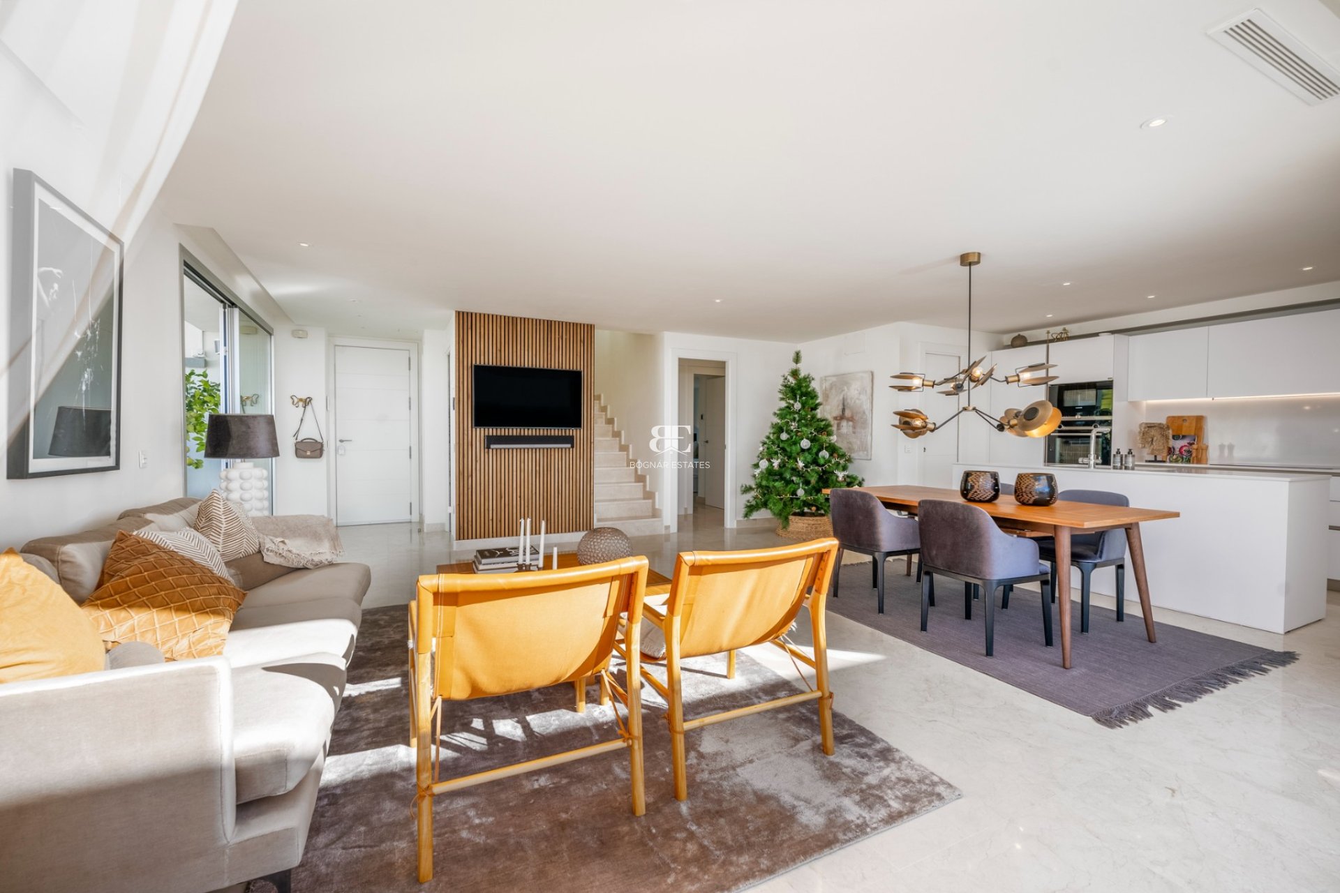 Resale - apartment -
Marbella - Nueva Andalucía