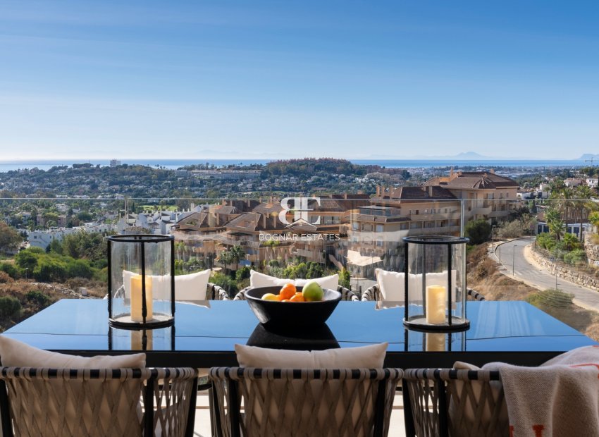 Resale - apartment -
Marbella - Nueva Andalucía