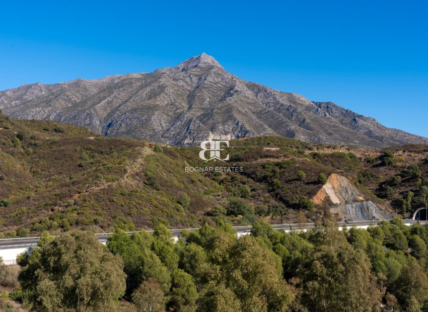 Resale - apartment -
Marbella - Nueva Andalucía