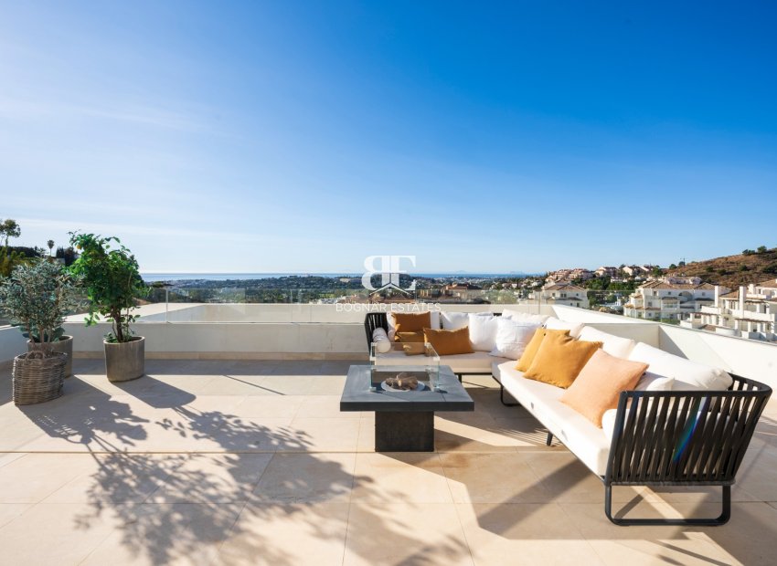 Resale - apartment -
Marbella - Nueva Andalucía