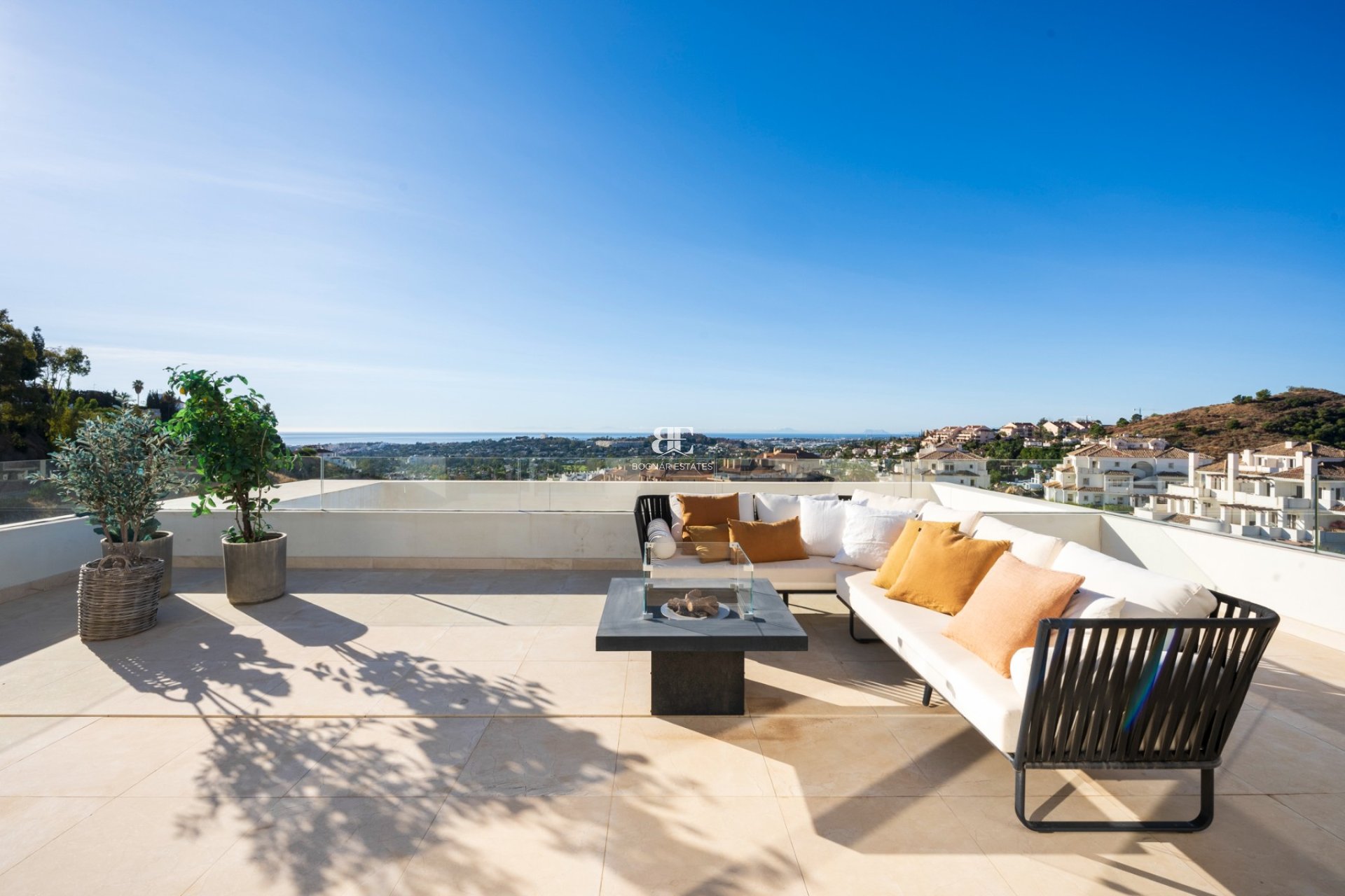 Resale - apartment -
Marbella - Nueva Andalucía