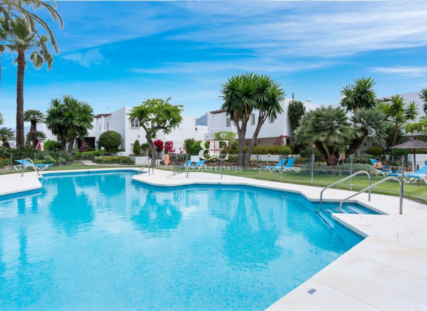 Resale - apartment -
Marbella - Nueva Andalucía
