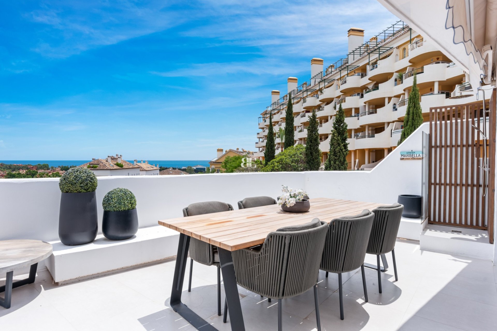 Resale - apartment -
Marbella - Nueva Andalucía