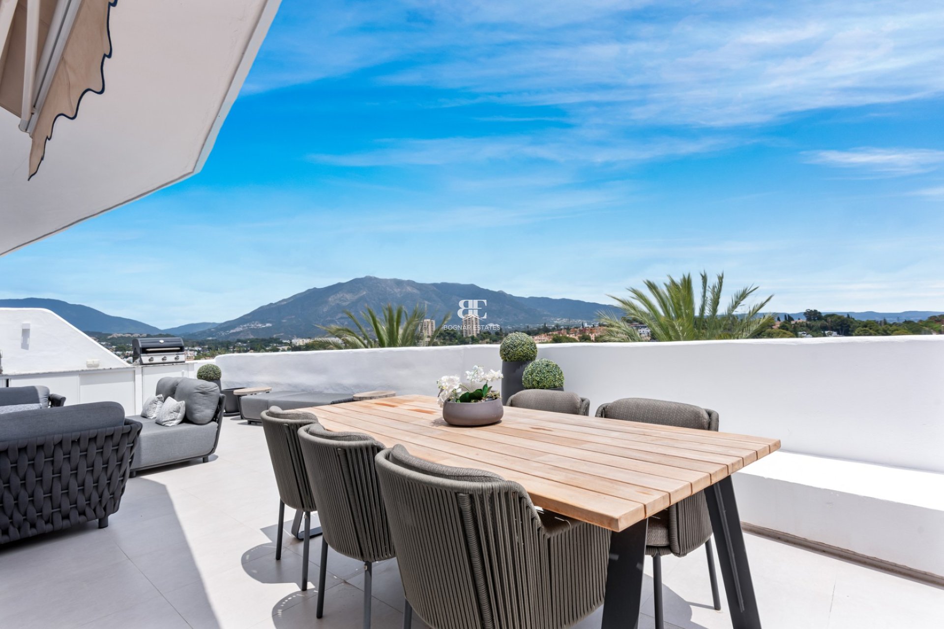 Resale - apartment -
Marbella - Nueva Andalucía