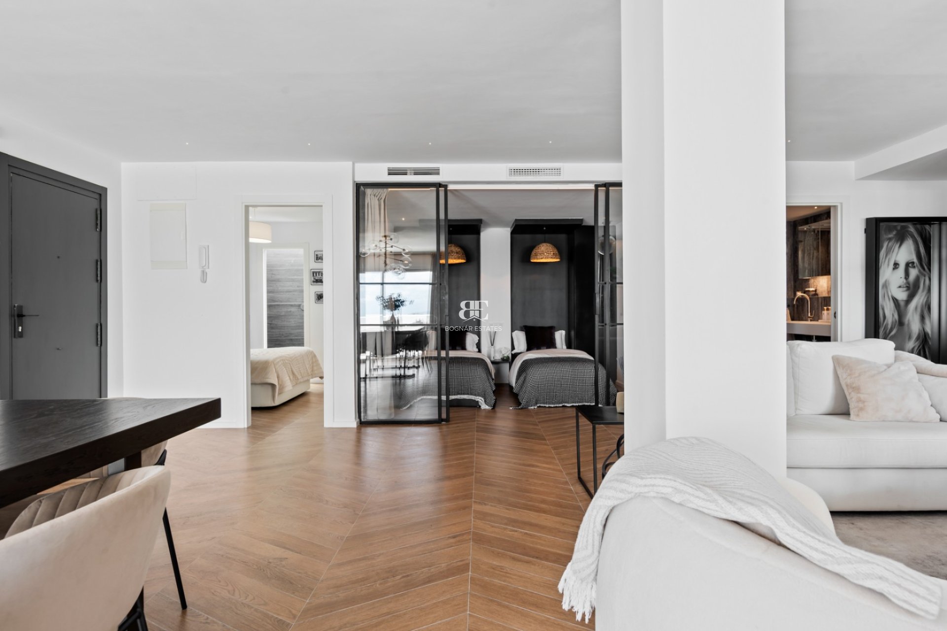 Resale - apartment -
Marbella - Nueva Andalucía