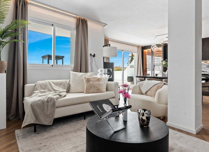 Resale - apartment -
Marbella - Nueva Andalucía