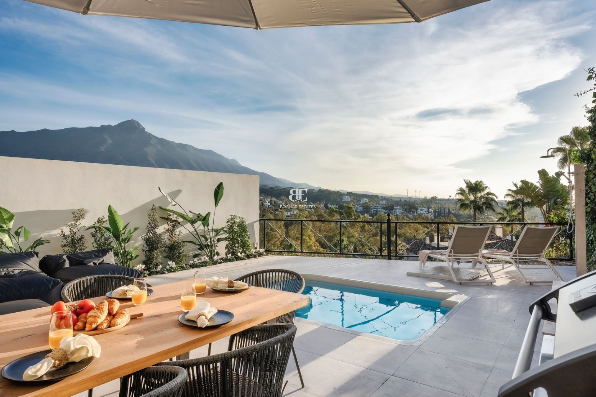 Resale - apartment -
Marbella - Nueva Andalucía