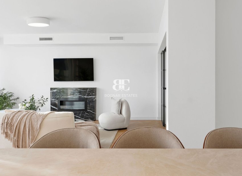 Resale - apartment -
Marbella - Nueva Andalucía