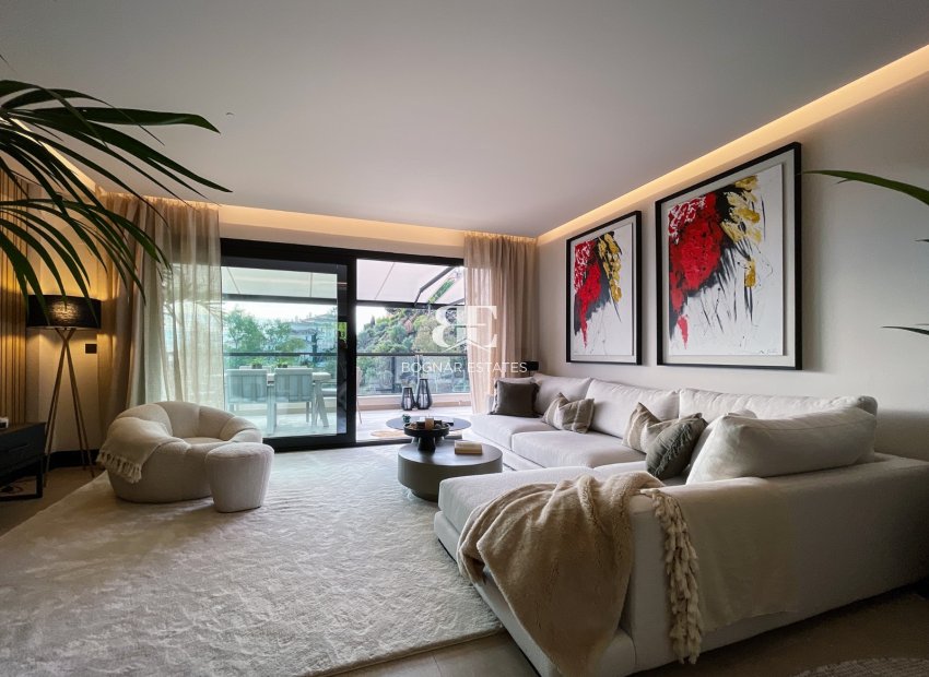 Resale - apartment -
Marbella - Nueva Andalucía