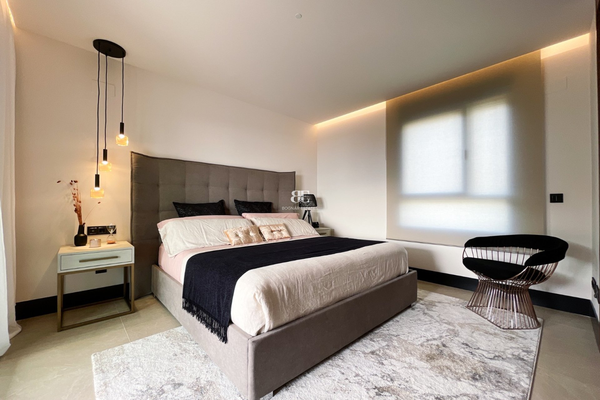 Resale - apartment -
Marbella - Nueva Andalucía