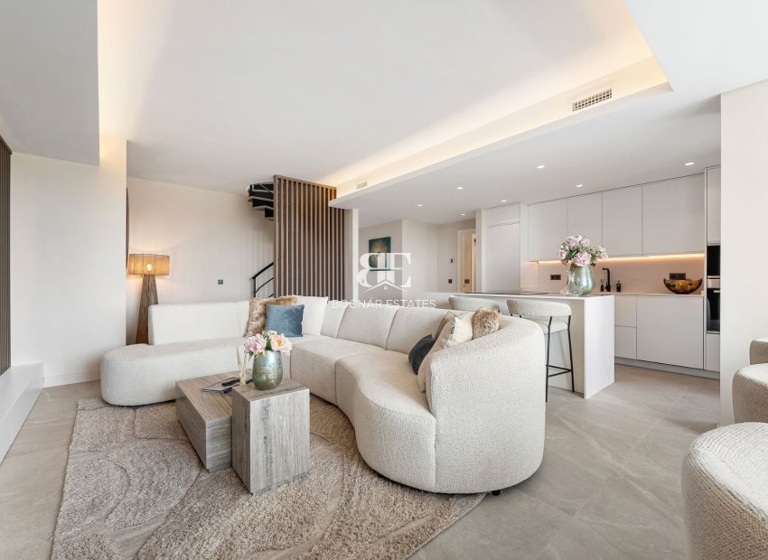 Resale - apartment -
Marbella - Nueva Andalucía