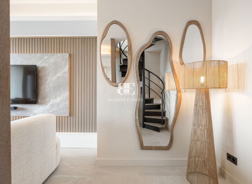 Resale - apartment -
Marbella - Nueva Andalucía