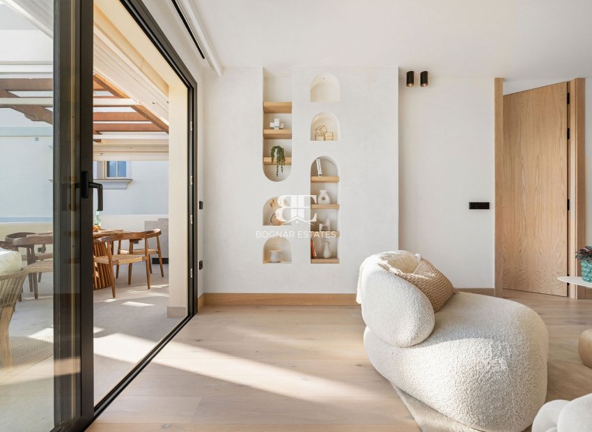 Resale - apartment -
Marbella - Nueva Andalucía