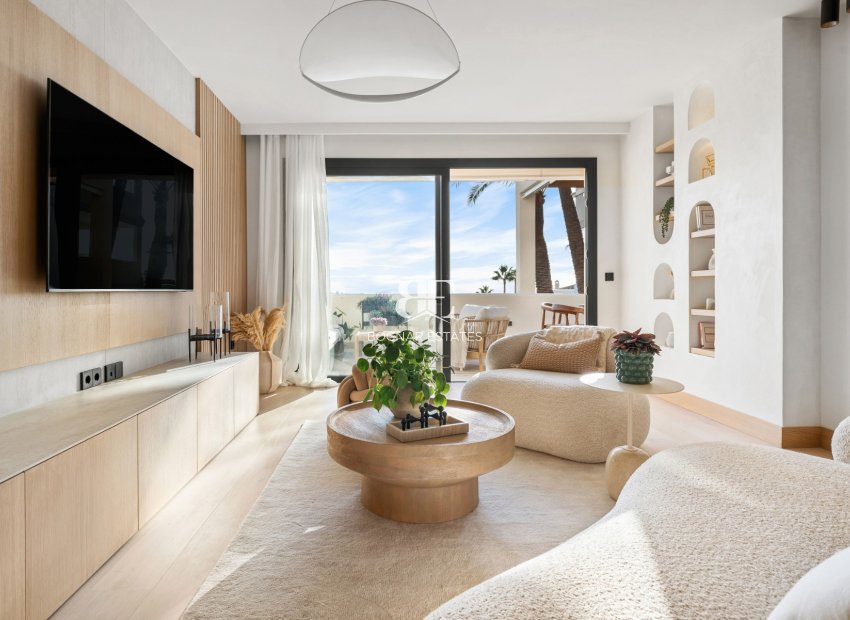 Resale - apartment -
Marbella - Nueva Andalucía
