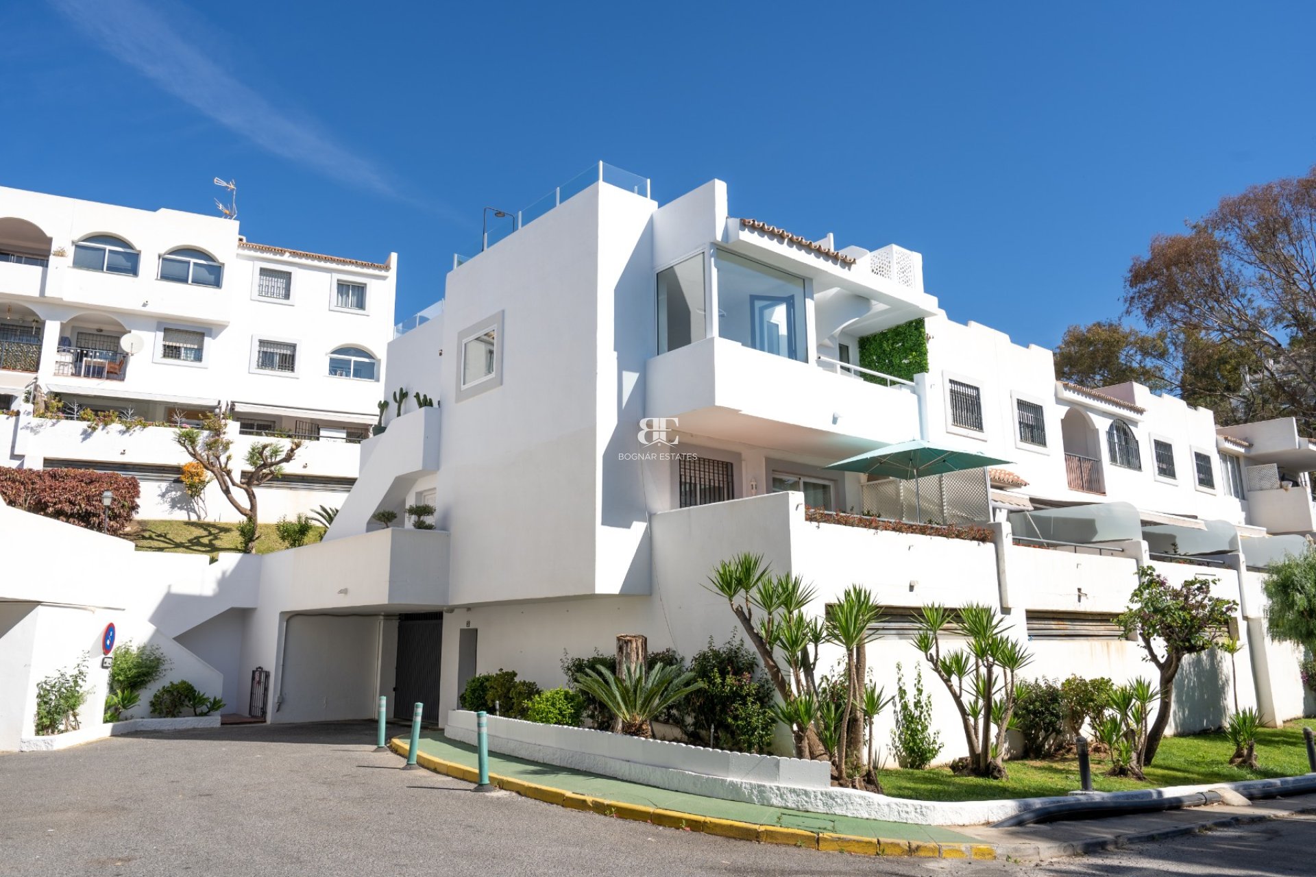 Resale - apartment -
Marbella - Nueva Andalucía