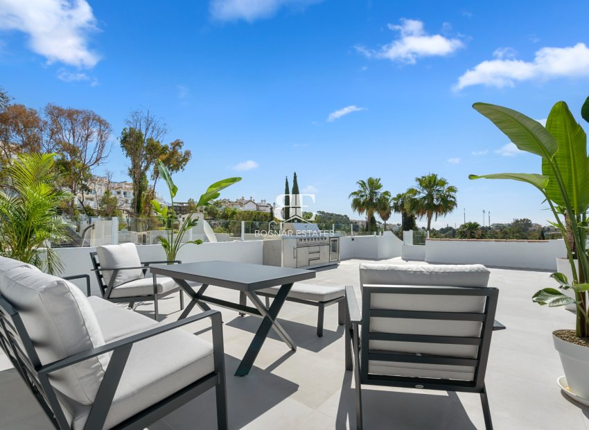 Resale - apartment -
Marbella - Nueva Andalucía