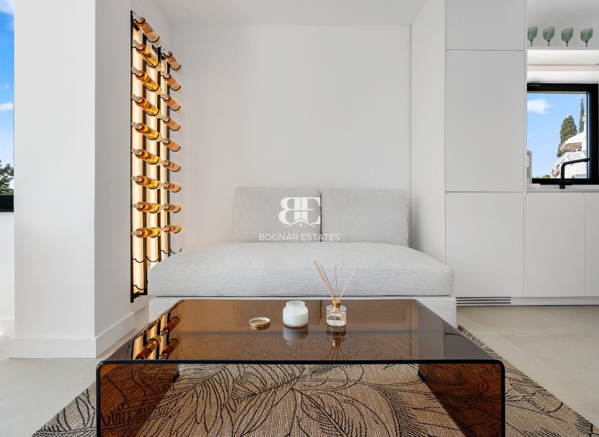 Resale - apartment -
Marbella - Nueva Andalucía