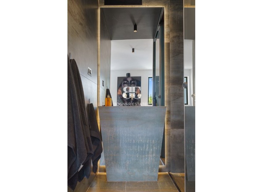 Resale - apartment -
Marbella - Nueva Andalucía