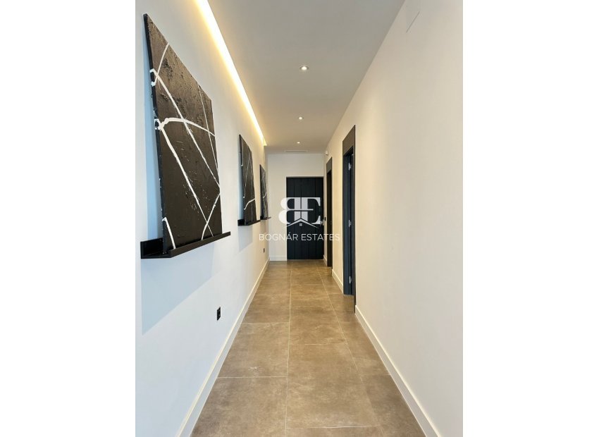 Resale - apartment -
Marbella - Puerto Banús