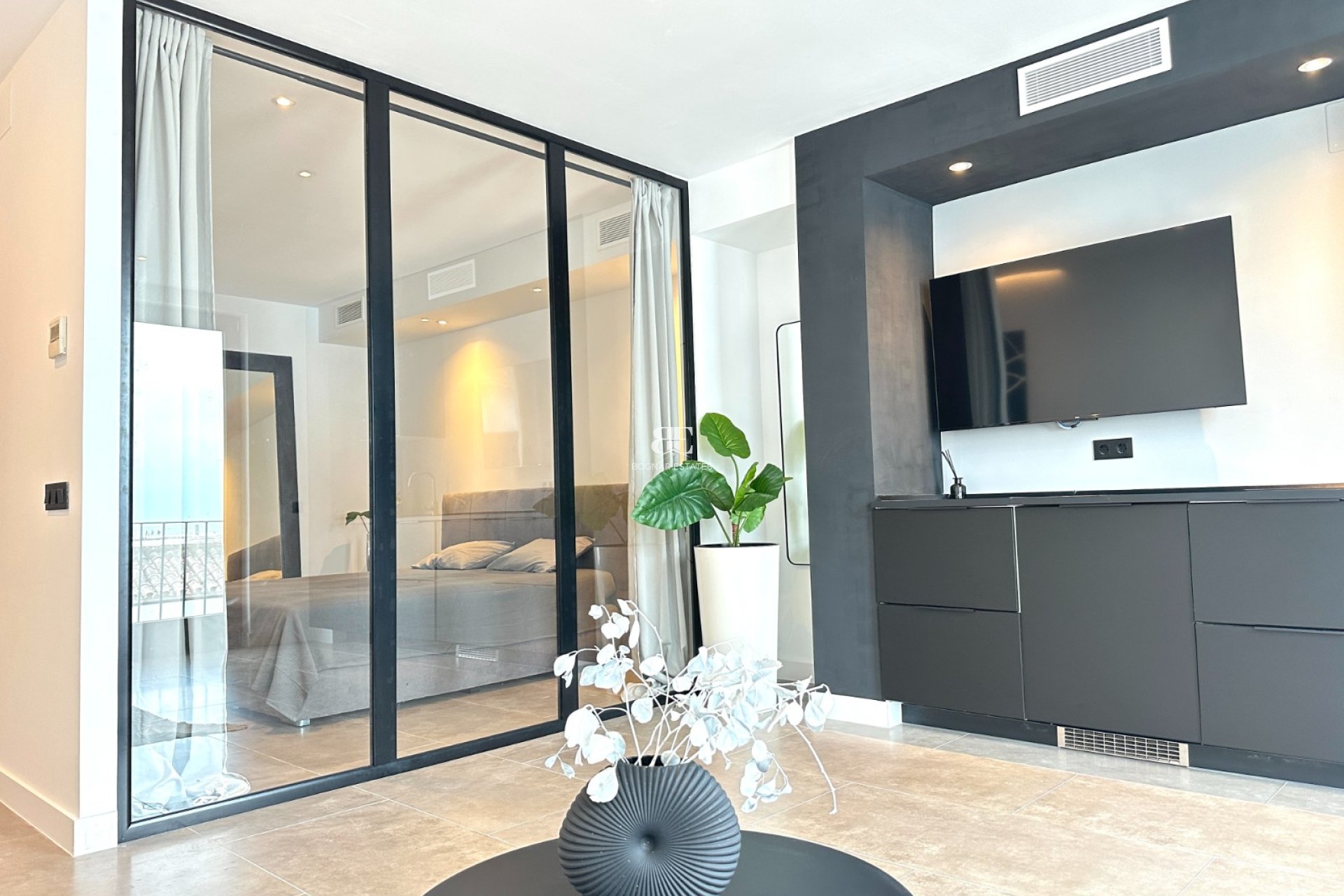 Resale - apartment -
Marbella - Puerto Banús