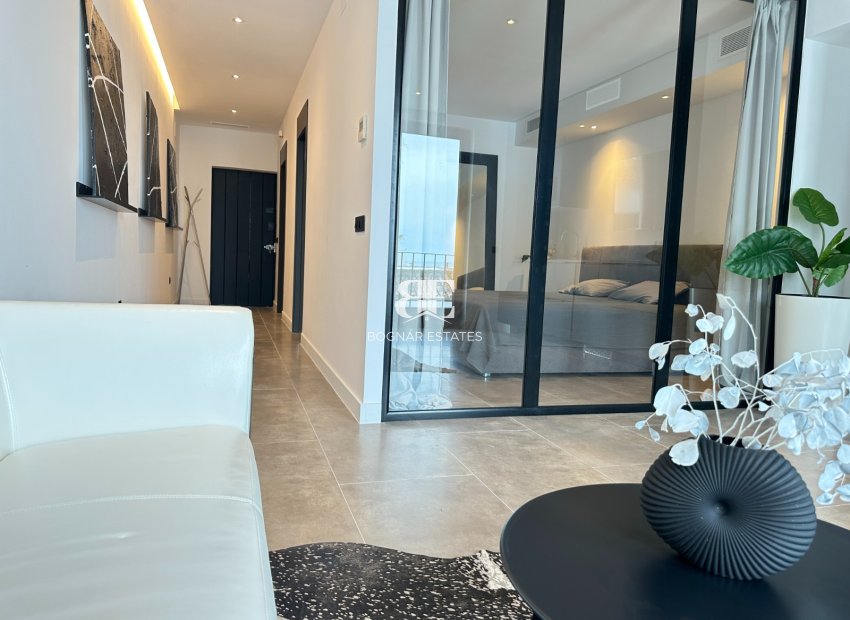 Resale - apartment -
Marbella - Puerto Banús