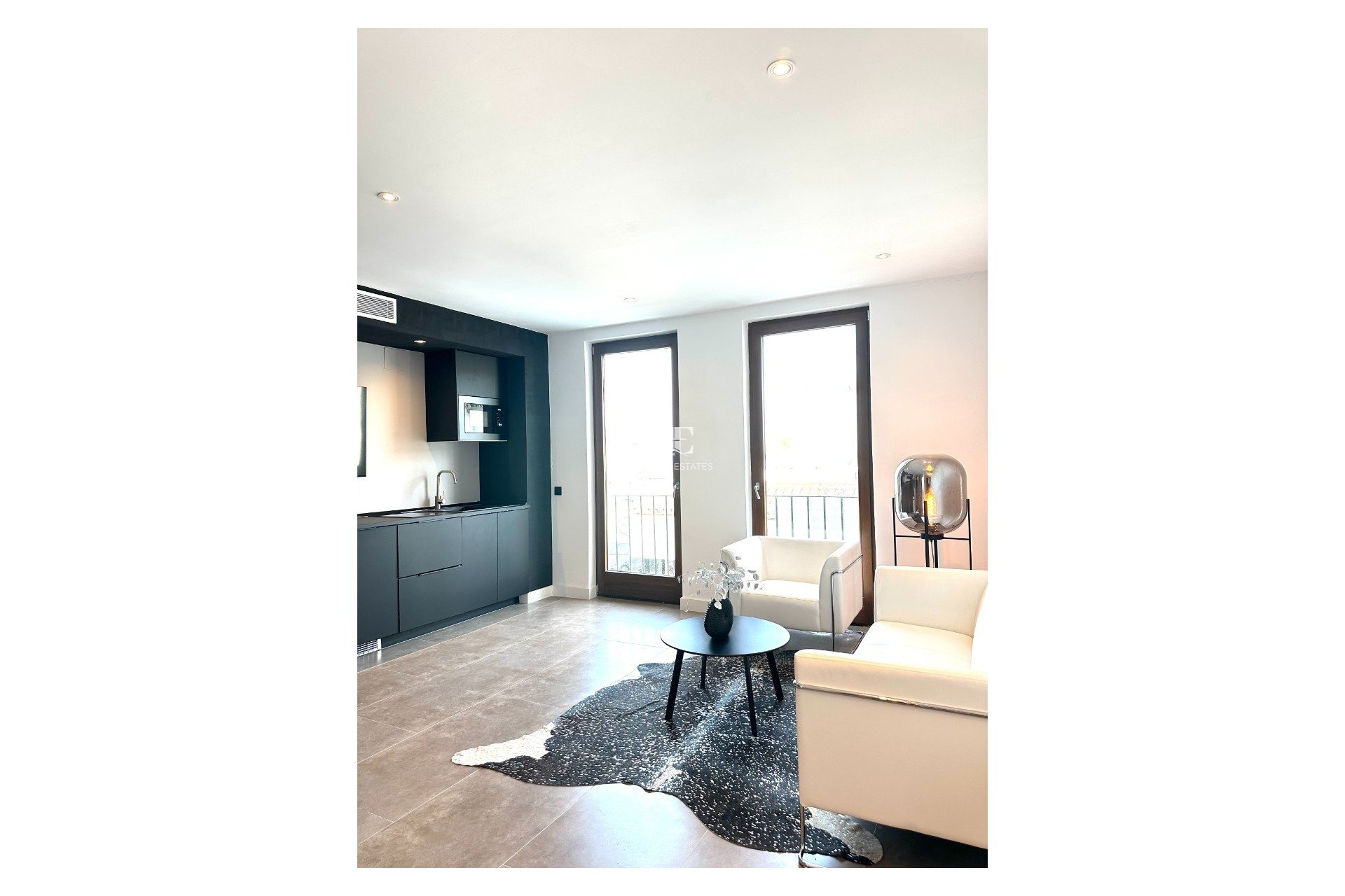 Resale - apartment -
Marbella - Puerto Banús