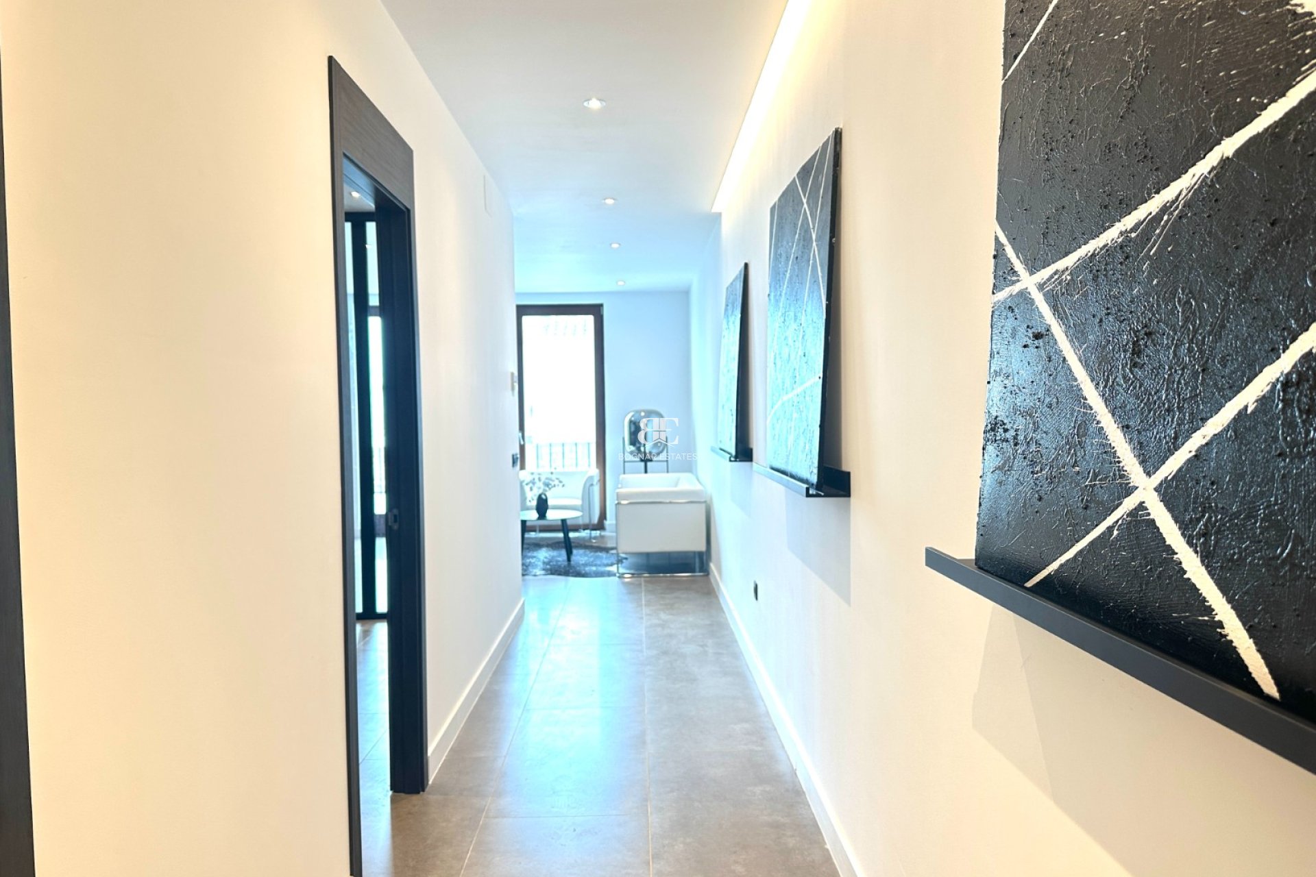 Resale - apartment -
Marbella - Puerto Banús