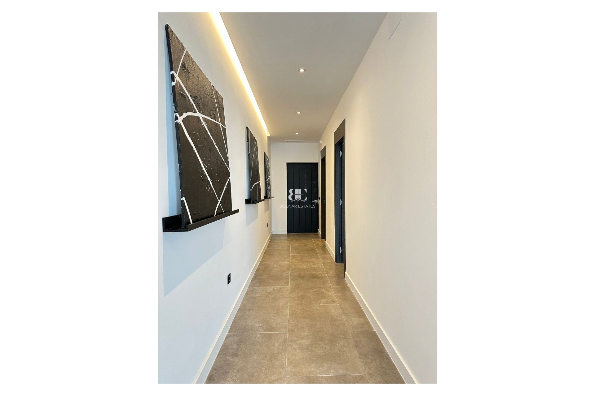 Resale - apartment -
Marbella - Puerto Banús