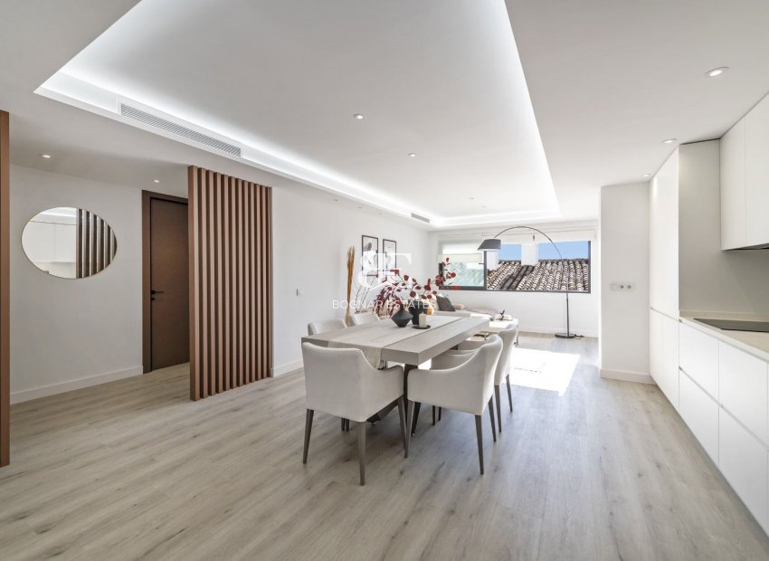 Resale - apartment -
Marbella - Puerto Banús