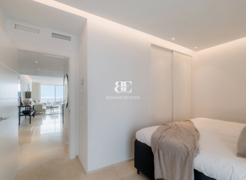 Resale - apartment -
Marbella - Puerto Banús