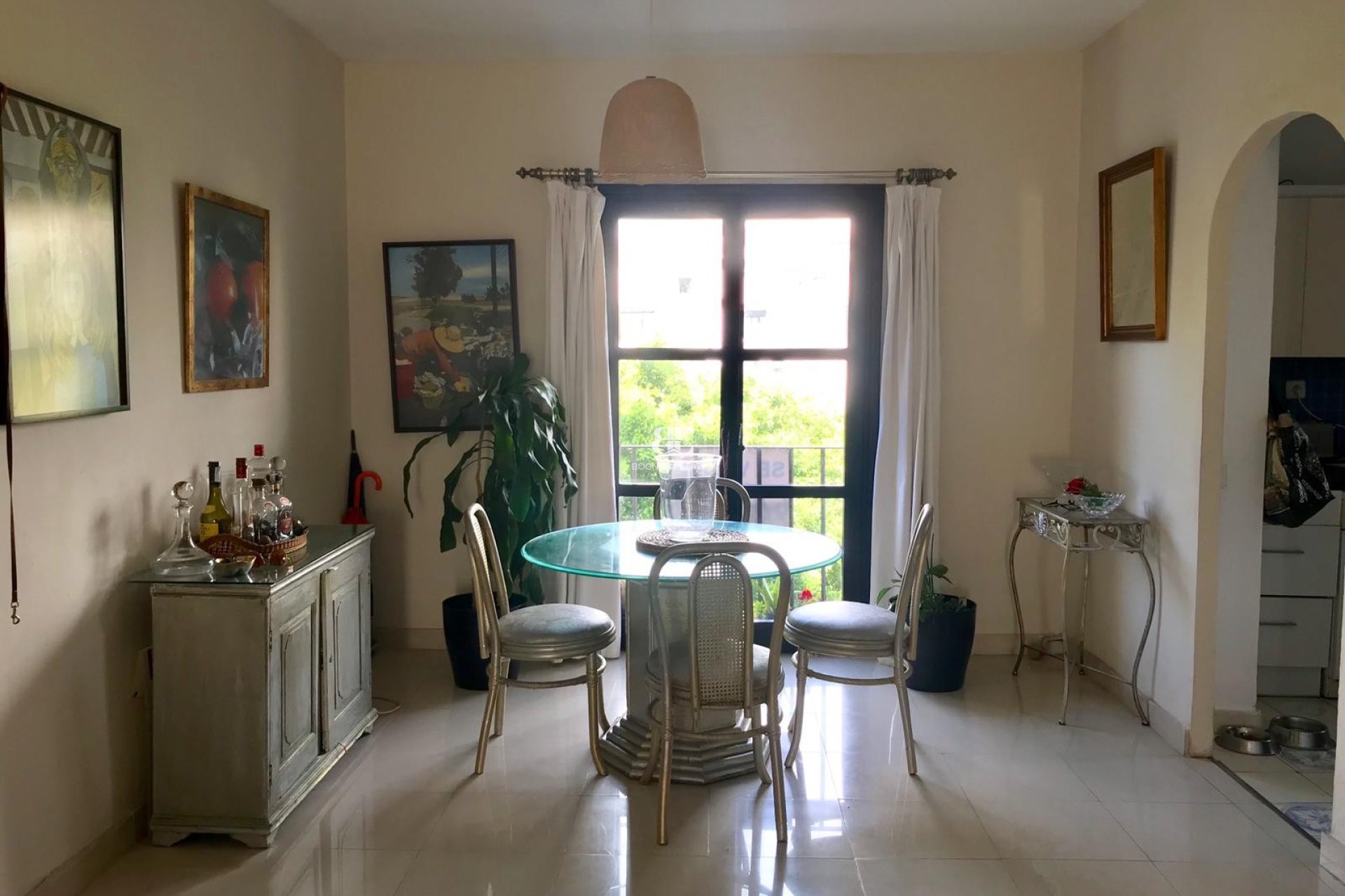 Resale - apartment -
Marbella - Puerto Banús