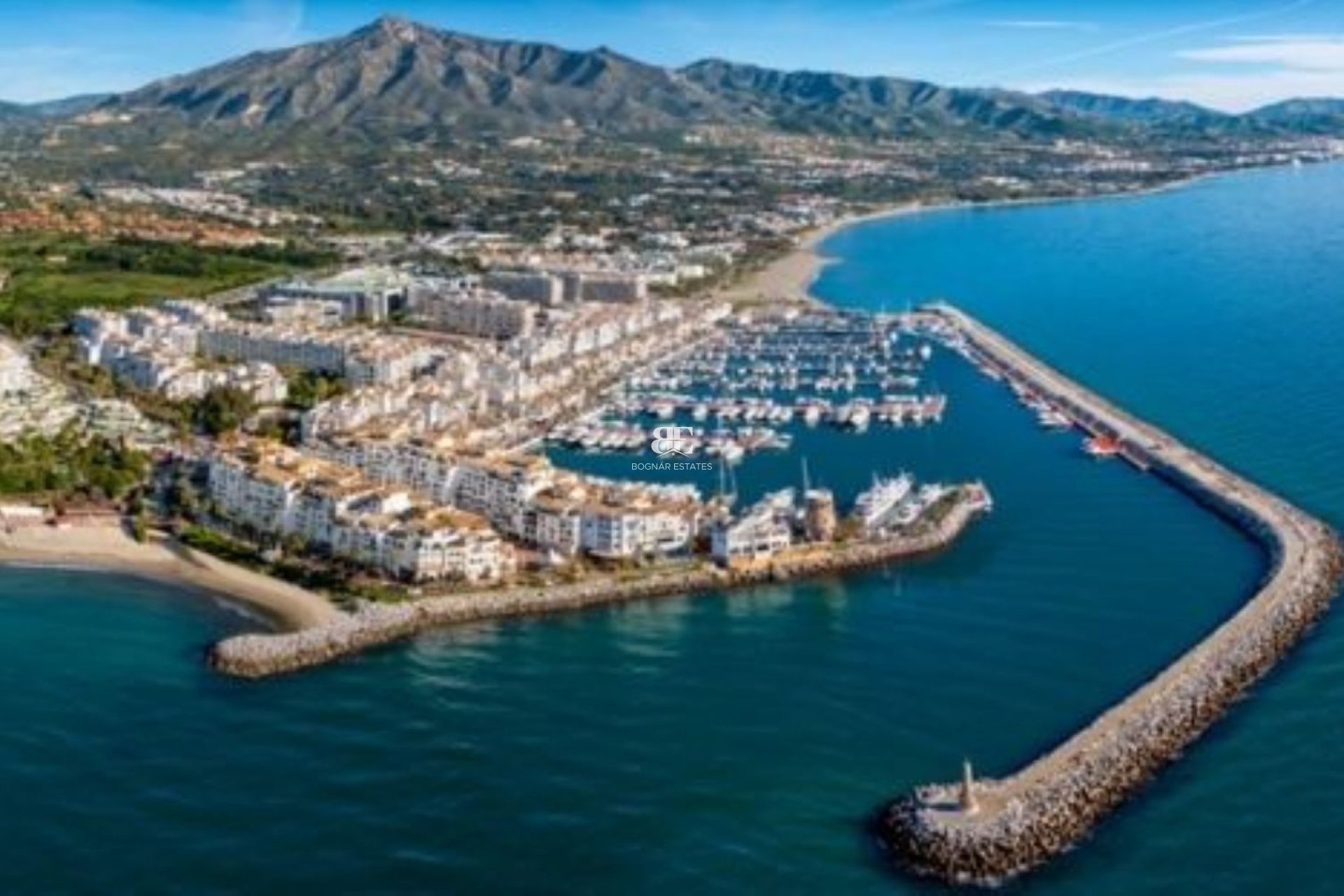 Resale - apartment -
Marbella - Puerto Banús