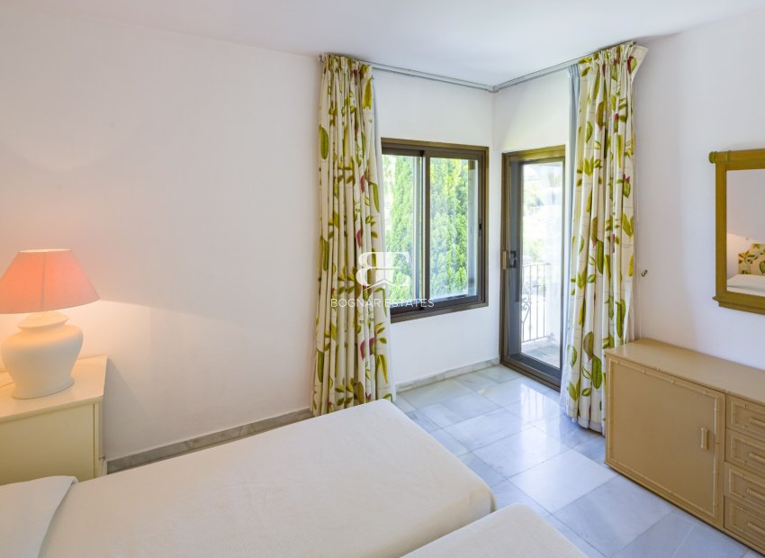 Resale - apartment -
Marbella - Puerto Banús